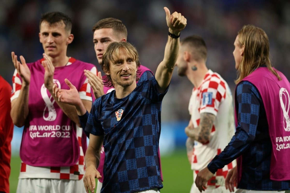 Modric's World Cup dream over as Croatia run out of steam