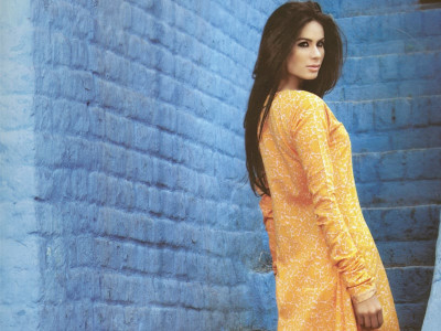 lawn royals sana and safinaz lawn royals sana and safinaz