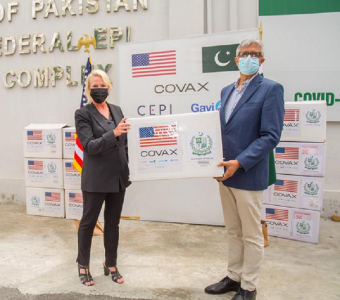 us hands over second batch of moderna covid vaccine to pakistan us hands over second batch of moderna covid vaccine to pakistan