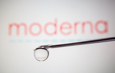 moderna plans 100 million covid vaccine doses in early 2021 moderna plans 100 million covid vaccine doses in early 2021