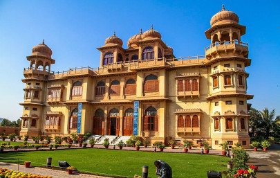 mohatta palace on the brink of conversion