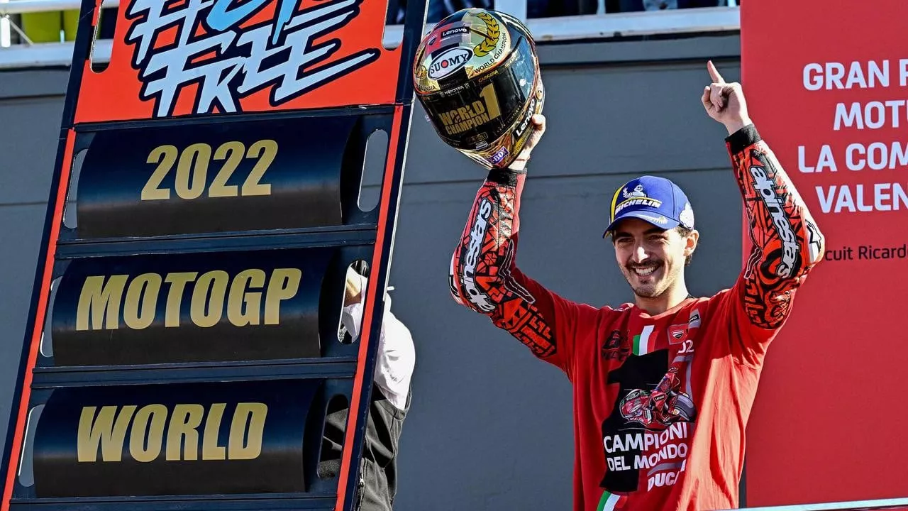 bagnaia completes motogp title comeback