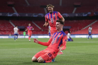 chelsea punish wasteful porto to put one foot in champions league semis chelsea punish wasteful porto to put one foot in champions league semis