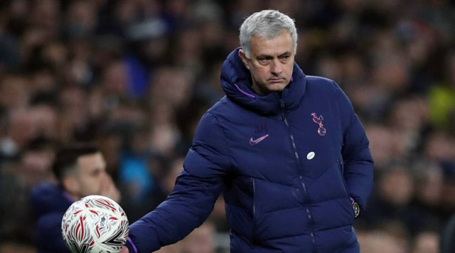 mourinho brushes off critics mourinho brushes off critics