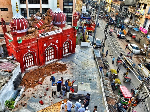 the red sandstone mubarak begum mosque built by a courtesan in 1823 is among iconic heritage sites in the historic city of old delhi photo twitter anindyatimes