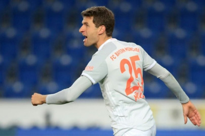 thomas mueller s bayern form fuels calls for germany recall