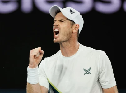murray s new comeback seals qatar semi final place
