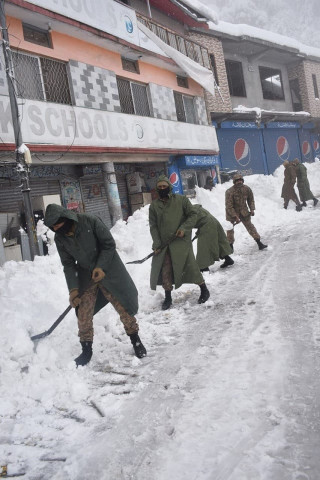 murree holds mock drills ahead of snowfall season murree holds mock drills ahead of snowfall season