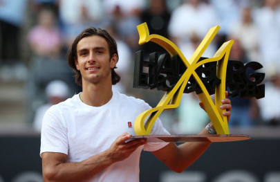 musetti defies odds to lift hamburg title musetti defies odds to lift hamburg title