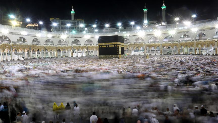 muslim pilgrims perform last hajj ritual in makkah