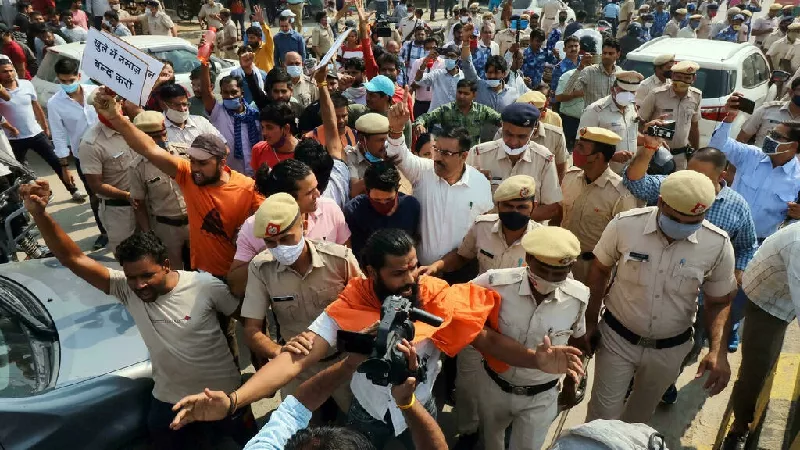 in indian cities muslim prayers and meaty snacks squeezed out in indian cities muslim prayers and meaty snacks squeezed out