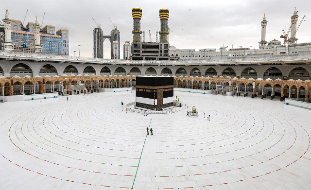 grand mosque in the holy city of makkah ahead of the annual muslim hajj pilgrimage with rings laid in place around for social distancing amid covid 19 crisis photo afp file