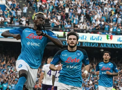 osimhen sinks fiorentina at napoli s title party