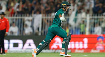 naseem hits two sixes to put pakistan in final of asia cup naseem hits two sixes to put pakistan in final of asia cup