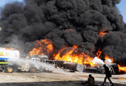 22 nato tankers torched in quetta
