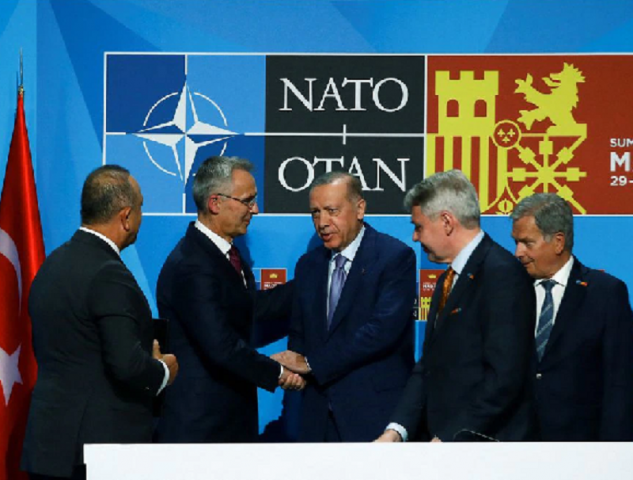 turkish president tayyip erdogan finland s president sauli niinisto sweden s prime minister magdalena andersson nato secretary general jens stoltenberg turkish foreign minister mevlut cavusoglu sweden s foreign minister ann linde and finnish foreign minister pekka haavisto prepare to sign a document during a nato summit in madrid spain june 28 2022 phhoto reuters turkish president tayyip erdogan finland s president sauli niinisto sweden s prime minister magdalena andersson nato secretary general jens stoltenberg turkish foreign minister mevlut cavusoglu sweden s foreign minister ann linde and finnish foreign minister pekka haavisto prepare to sign a document during a nato summit in madrid spain june 28 2022 phhoto reuters