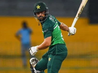 nawaz acknowledges middle overs wicket drought