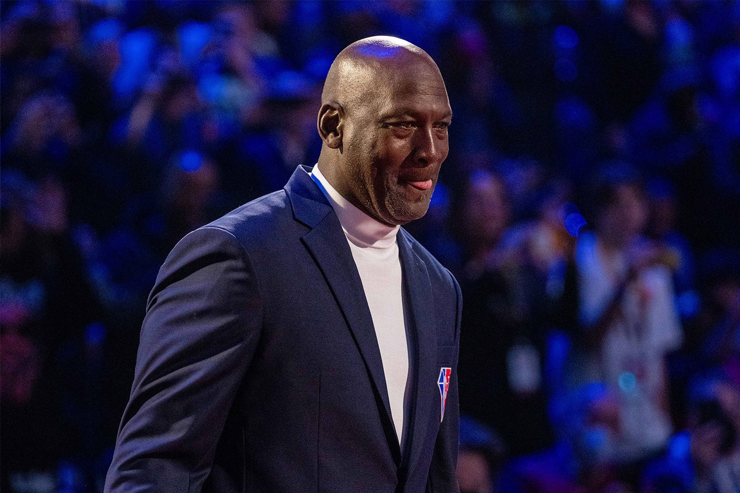 Michael Jordan Selling Charlotte Hornets Stake, J. Cole Part of New  Ownership Group
