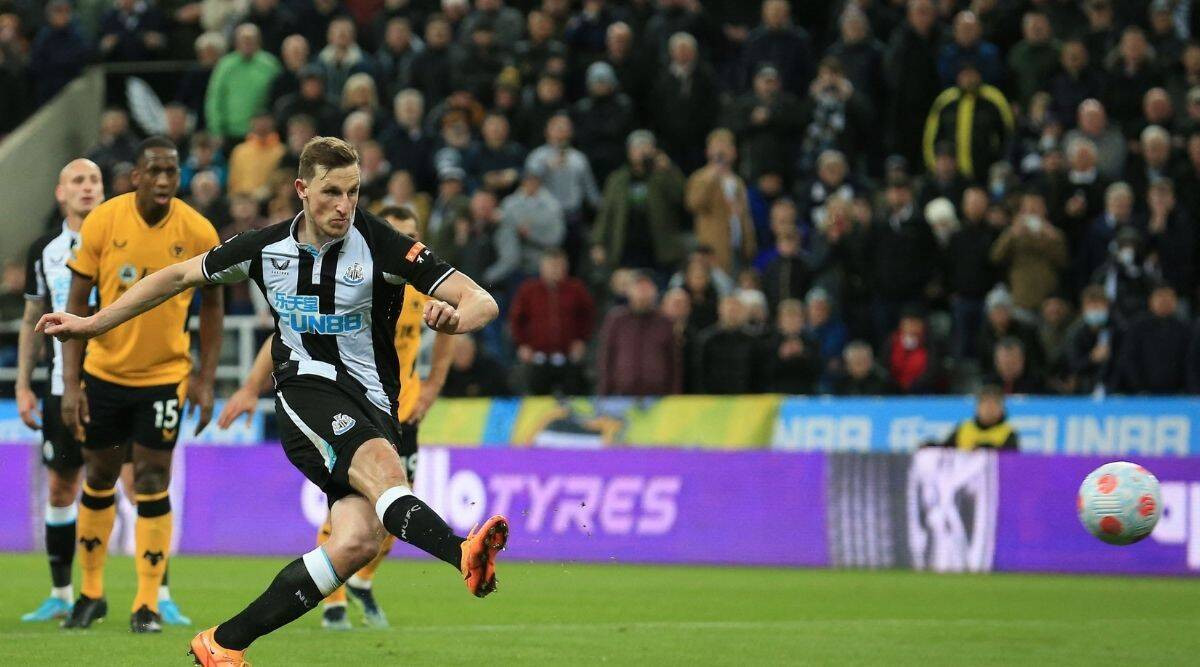 Photo of Wood's penalty takes Newcastle nearer survival
