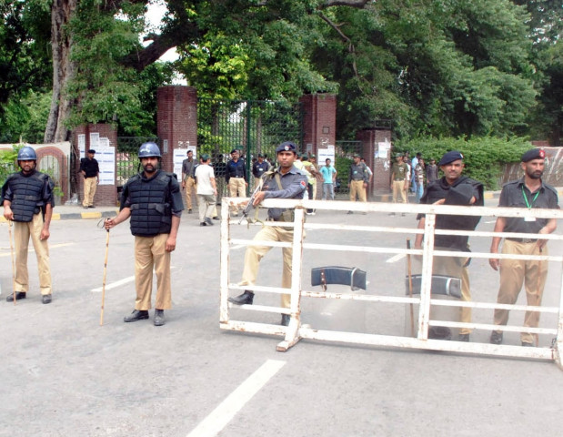di khan security plan for muharram in place