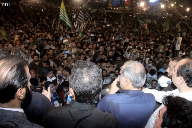 pml n brings back vote ko izzat do call pml n brings back vote ko izzat do call