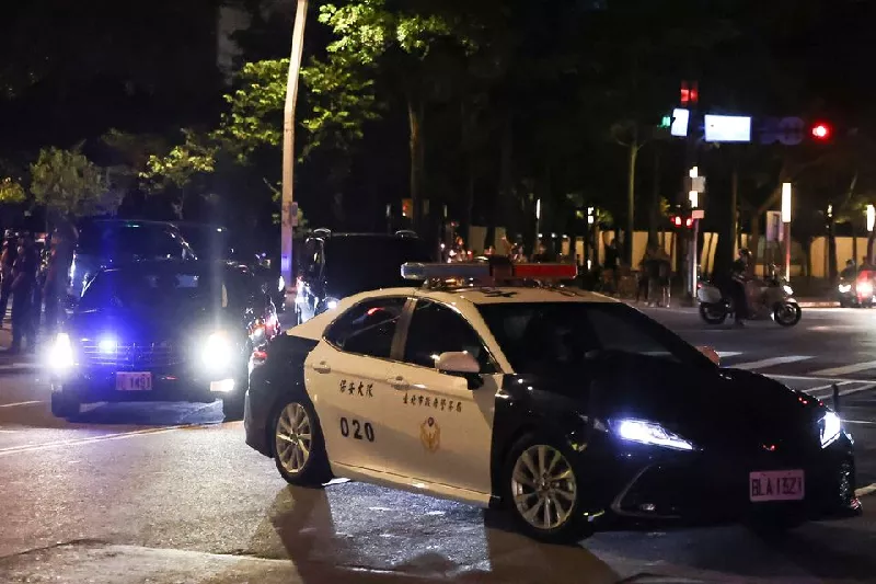 a car believed to be transporting us house of representatives speaker nancy pelosi arrives at a parking of a hotel in taipei taiwan august 2 2022 photo reuters a car believed to be transporting us house of representatives speaker nancy pelosi arrives at a parking of a hotel in taipei taiwan august 2 2022 photo reuters