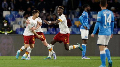 el shaarawy strikes to dent napoli s title hopes