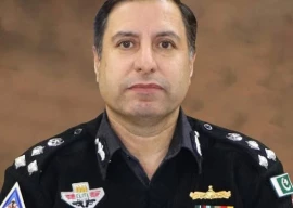 top cop reviews security for chinese workers top cop reviews security for chinese workers