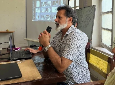 us based photographer conducts training workshop at peshawar varsity