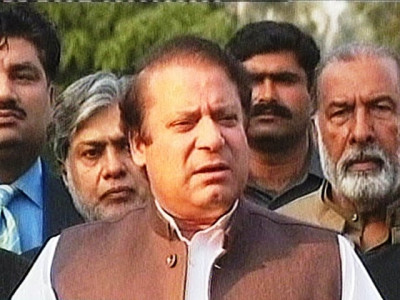 nawaz against plans to overthrow current govt