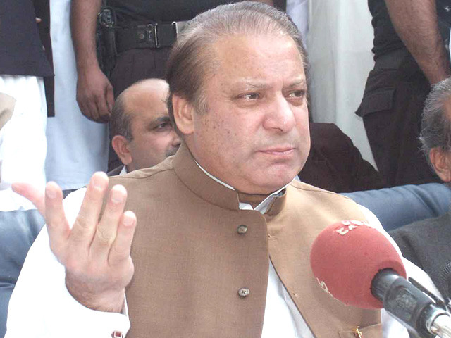 sharif backs away from executing a somersault sharif backs away from executing a somersault