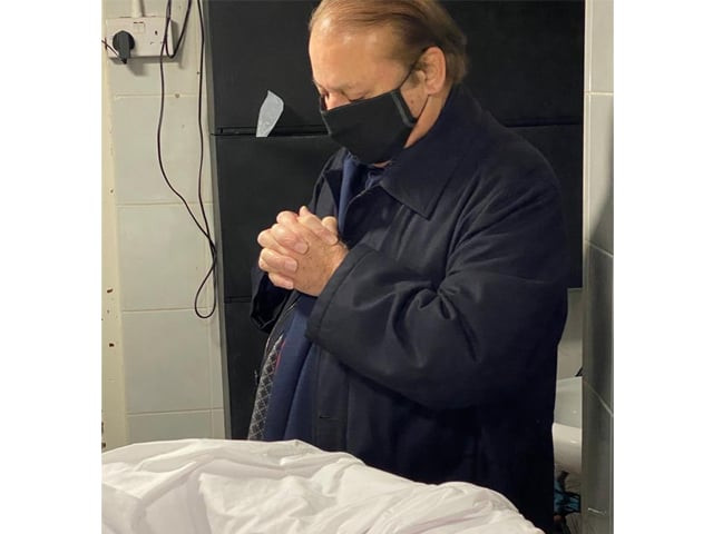 former prime minister nawaz sharif stands beside his mother begum shamim akhtar s body before her funeral prayer in london photo twitter maryamnsharif former prime minister nawaz sharif stands beside his mother begum shamim akhtar s body before her funeral prayer in london photo twitter maryamnsharif
