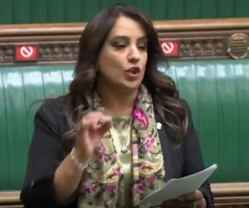 pakistan slams uk for keeping country on travel red list pakistan slams uk for keeping country on travel red list