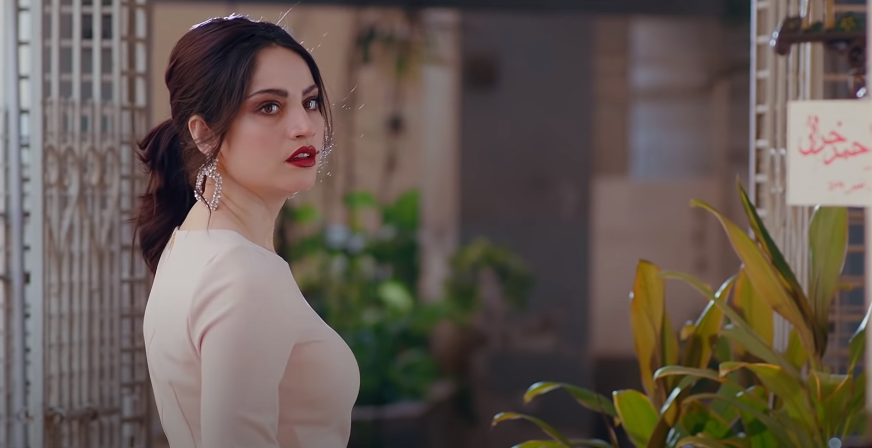 Neelam Muneer to play a dual role in upcoming film 'Chakkar'