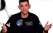 nasa nominee aims to beat china in moon race