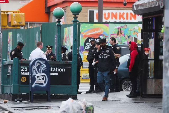police officers work at the scene of a shooting at a subway station in the brooklyn borough of new york city new york us april 12 2022 photo reuters police officers work at the scene of a shooting at a subway station in the brooklyn borough of new york city new york us april 12 2022 photo reuters