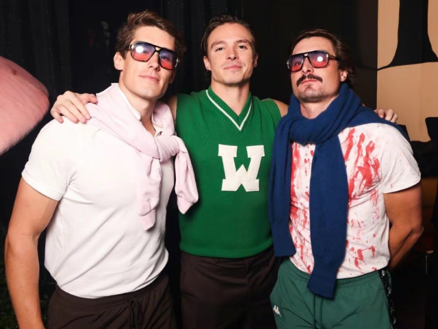 nicholas alexander chavez faces backlash for posing with fans dressed as menendez brothers nicholas alexander chavez faces backlash for posing with fans dressed as menendez brothers