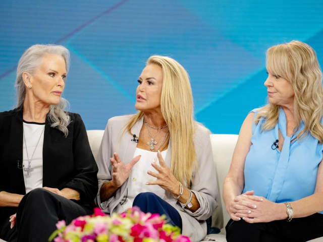 nicole brown simpson s sisters share complicated feelings about o j simpson s death