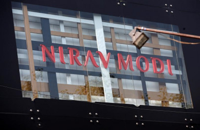 uk court allows extradition of diamond billionaire nirav modi to india