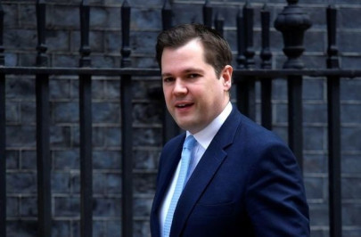 no reason to worry about oxford astra vaccine uk minister says no reason to worry about oxford astra vaccine uk minister says