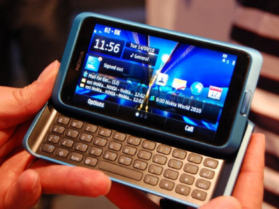 nokia e7 beautiful robust and slow