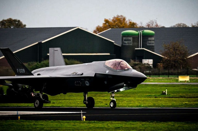 an f 35 fighter at volkel air base in the netherlands digital flash cards on public apps used by soldiers there revealed secrets of nuclear weapons at the base