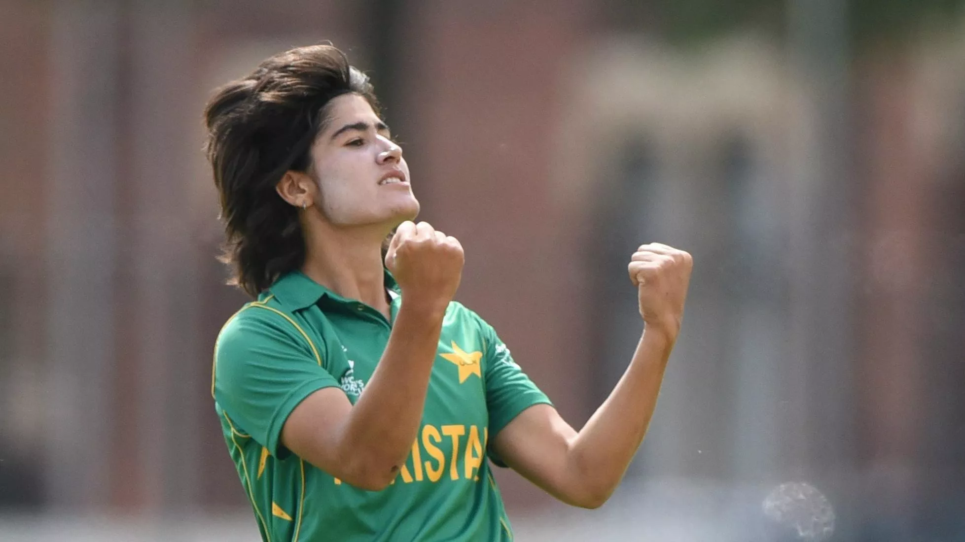 diana using football knowledge in cricket