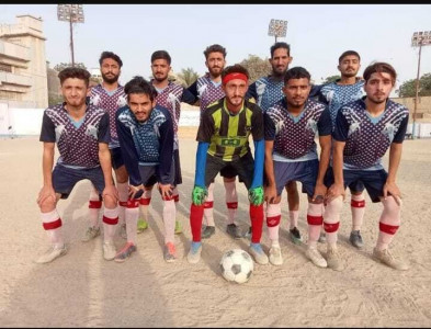 danish eriksen and pakistani usman same cardiac arrest different treatments