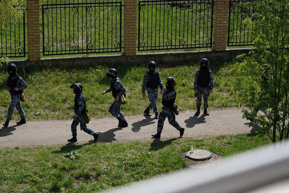 tactical team responds to a deadly shooting at school number 175 in kazan tatarstan russia may 11 2021 in this image obtained from social media photo reuters tactical team responds to a deadly shooting at school number 175 in kazan tatarstan russia may 11 2021 in this image obtained from social media photo reuters