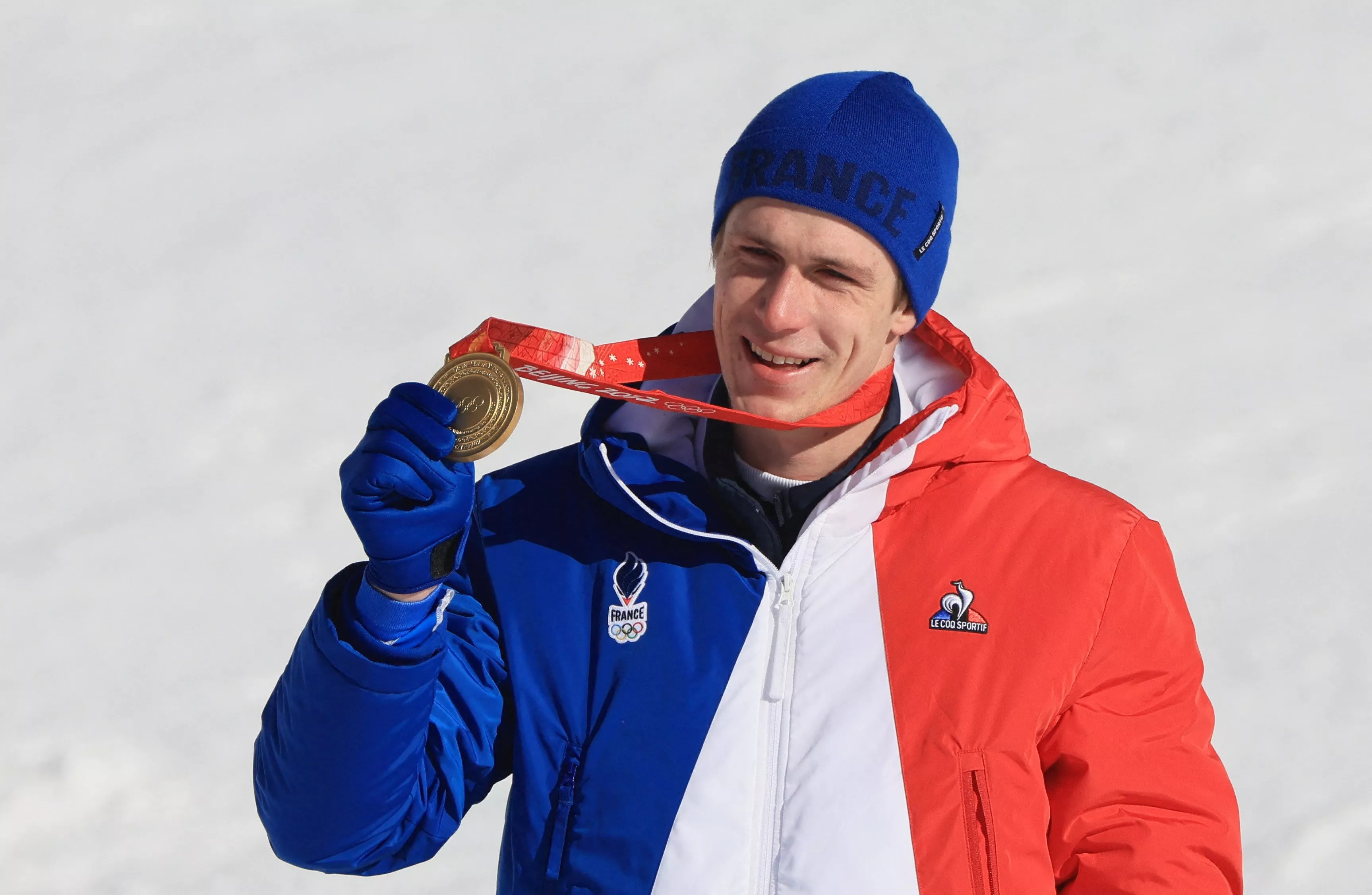 one shot noel takes olympic slalom gold for france