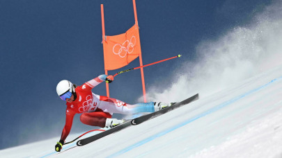 suter confirms swiss dominance with downhill gold