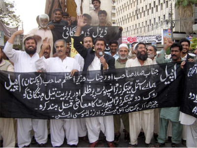 oil tanker owners warn of countrywide strike