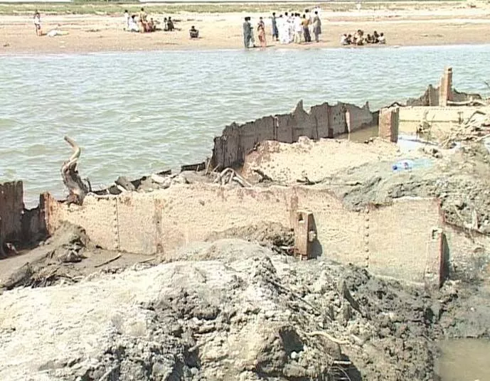 blessed conquest ran between karachi and thatta for the british historian mubarak ali blessed conquest ran between karachi and thatta for the british historian mubarak ali