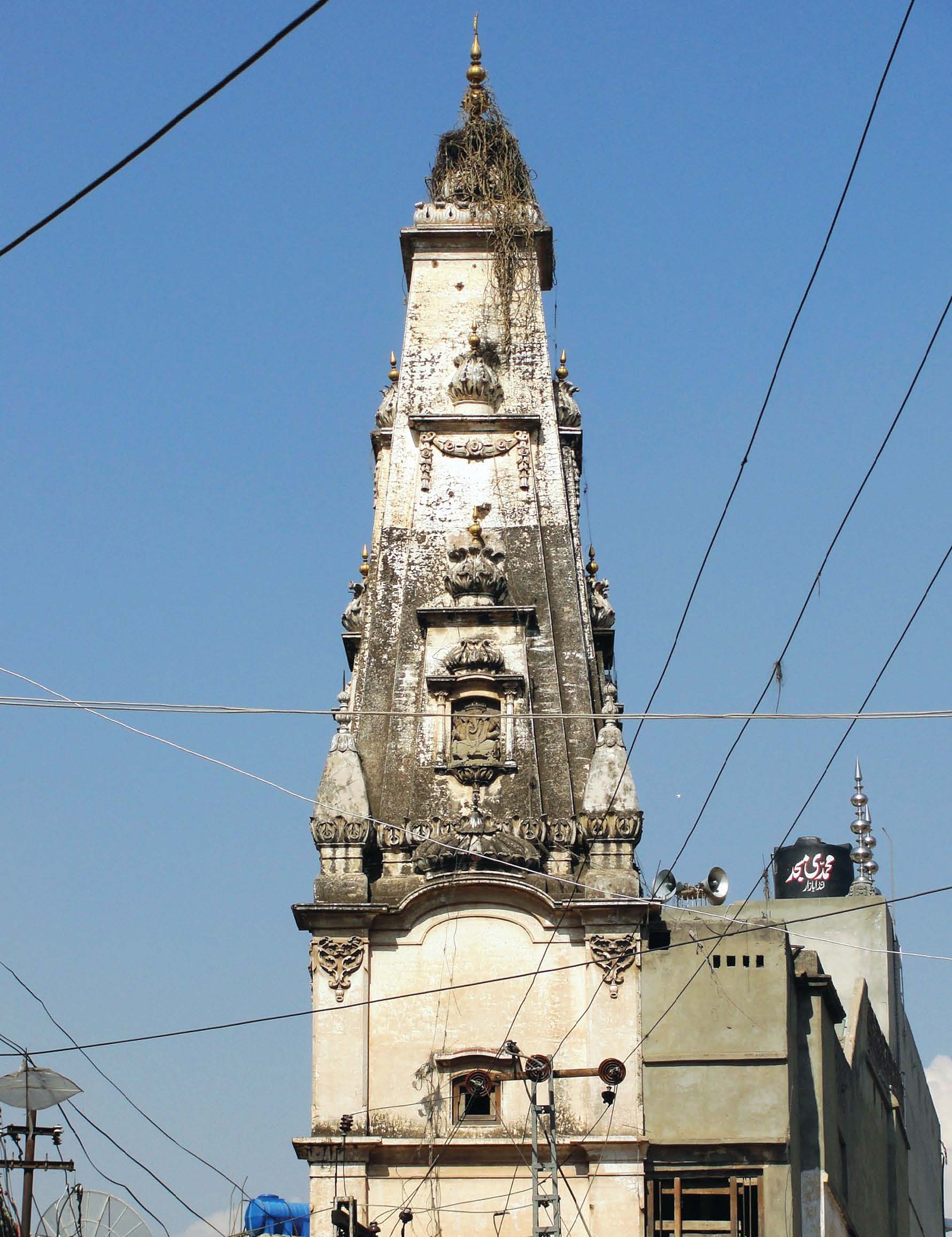 mohan temple in lunda bazaar